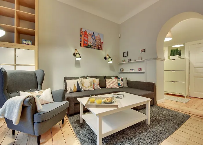 Grand - Monte Cassino Blanco Appartement *